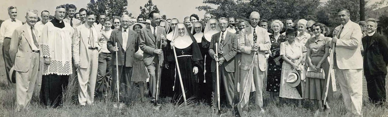 Black and white photo of staff at St. Francis - Emory Healthcare